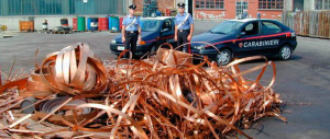 Furti di rame, in manette 5 romeni che se la spassavano su auto di lusso
