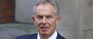 Consulente della Serbia che aveva bombardato: ecco lo stile Blair