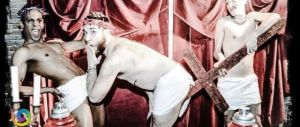 Arcigay, festa e foto blasfeme con i soldi del comune di Bologna