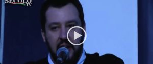 “Sfigati, zecche, vaffa”: le dieci parolacce di Salvini che scandalizzano la sinistra (Video)
