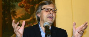 Sgarbi lo chiamò “pizzaiolo”. Il marito di una parlamentare ora chiede i danni