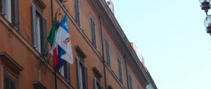 Un nuovo corso per la Fondazione An? Ecco i favorevoli e i contrari