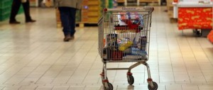 L’Istat: «La fiducia torna a crescere». I consumatori: «A noi non risulta»