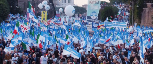Il convegno sulla destra per la Terza Repubblica, polemiche tra gli ex An