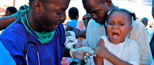 L’Ebola ha causato la diffusione del morbillo killer. È di nuovo alta tensione