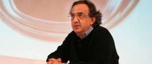 Marchionne appeso a un filo. Un amico svela la sua malattia: «Colpa del fumo»