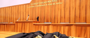 Passa alla Camera la prescrizione lunga. Addio al processo breve