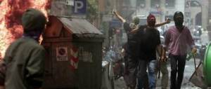 Dove sono finiti i No Global di Genova? Sorpresa: sono diventati “sovranisti”