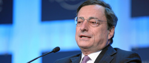 Draghi chiude la borsa: a fine anno addio acquisti bond. Ma costo del denaro ai minimi