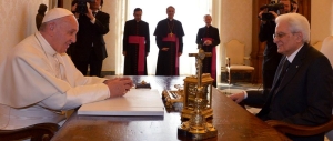 Mattarella al Papa: la mancanza di lavoro inghiotte il futuro dei giovani