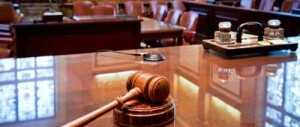 Usa, una donna dell’Indiana condannata a 20 anni per “feticidio”