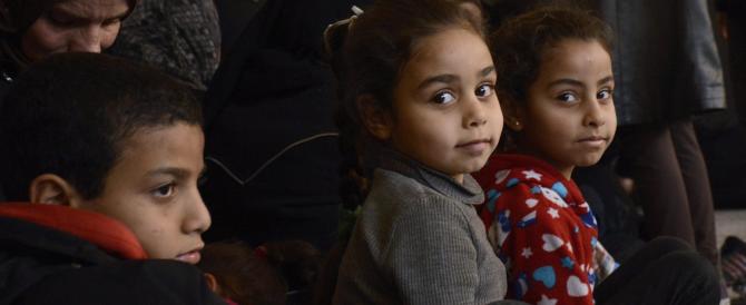 Siria, 3500 bambini palestinesi intrappolati dai terroristi dell’Isis