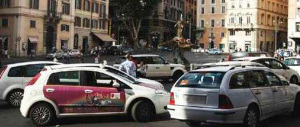 Tassista picchia un 64enne davanti al figlio down. Per motivi di parcheggio