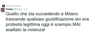 Fedez, dalla difesa dei “bravi ragazzi” incappucciati al pentimento…