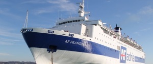 Paura a bordo del traghetto “Francesca”: fiamme in sala macchine