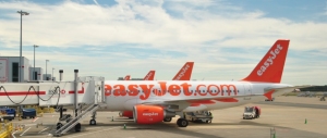 Altro schiaffo a Roma: la compagnia inglese EasyJet se ne va da Fiumicino