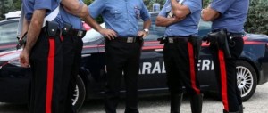 Catanzaro, carabinieri aggrediti dai rom. Il sindaco: «Bonificare la città»