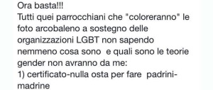 Foto pro-gay su Fb: prete bacchetta i parrocchiani e diventa idolo del web
