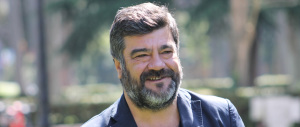 Francesco Pannofino, l’attore anti-Cav cambia e diventa cantautore