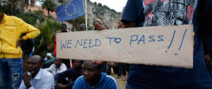 Migranti, Ventimiglia contro il corteo “No borders”. Il sindaco: «Ostile alla città»