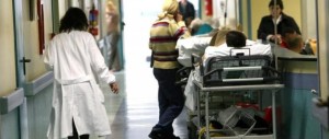 Sanità, tagli a visite ed esami: il centrodestra promette «barricate»