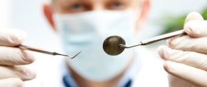 Crisi, il 12 per cento degli italiani rinuncia anche al dentista