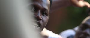 Disoccupata, terze nozze con gli immigrati: «Mi pagano 9000 euro»