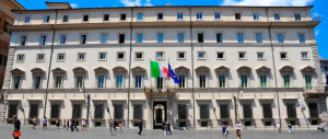 Emersione del contante, il governo fa un passo indietro: salta il forfait al 35%
