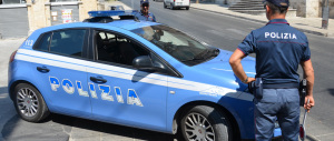 Tre profughi picchiano i poliziotti e se ne scappano. Sono gli stessi che…