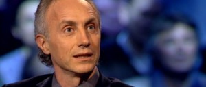 Ora Travaglio rimpiange Berlusconi: “Il Pd vuole censurare la festa del Fatto”