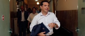 Tsipras non è… Renzi: «Con i profughi stiamo vivendo una crisi nella crisi»