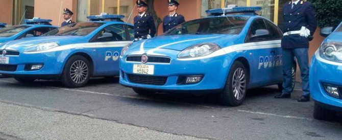 La polizia: «parlano di sicurezza, non ci danno neppure la benzina ... La polizia