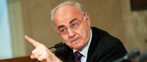 Il dipietrista Lannutti svela: «il rating fu declassato per far cadere Berlusconi»