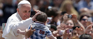 L’appello di Papa Francesco: «Far crescere l’economia dell’onestà»