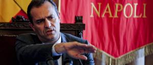 Violenza a Napoli, De Magistris accusa il governo: siete corresponsabili