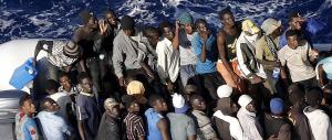 Immigrati, il 46% degli italiani favorevole a un’accoglienza selettiva