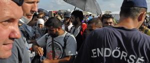 Da oggi linea dura dell’Ungheria: già sessanta i migranti arrestati
