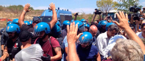 Vendetta di Renzi contro CasaPound: 6 arresti per le proteste sugli immigrati