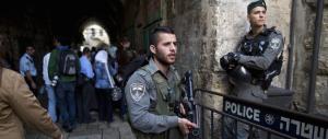 Israele, raffica di attentati palestinesi. Netanyahu: «Ondata di terrorismo»