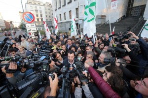 Il sit in al tribunale di Milano 