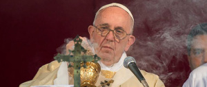 Spie in Vaticano, Papa Francesco evoca i “serpenti velenosi”: «Ma non molliamo…»