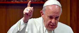 Il Papa contro i bagarini: “Chi vende i biglietti dell’udienza è un delinquente” (VIDEO)