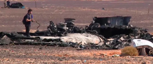 Aereo caduto sul Sinai: forse una bomba ma la scatola nera non chiarisce