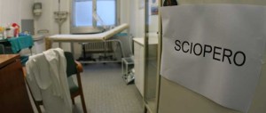 I medici scioperano il 16 dicembre: «Il governo fa cassa sui malati»