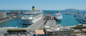 Palermo, fermato un tunisino sospetto: stava scappando in nave
