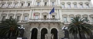 Bankitalia bastona il governo: «Previsioni ottimistiche sulla crescita»