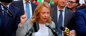 Vendita Banca Etruria, Meloni: il governo tiri fuori le carte dell’Ue