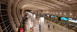 Hollande in India: arriva minaccia di far saltare l’aeroporto a Mumbai