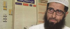 Colonia, la follia dell’imam: «Colpa delle donne che usano il profumo»