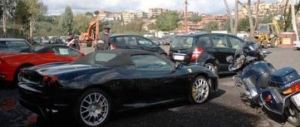 Aveva 760 auto, risultava nullatenente: denunciata coppia di evasori